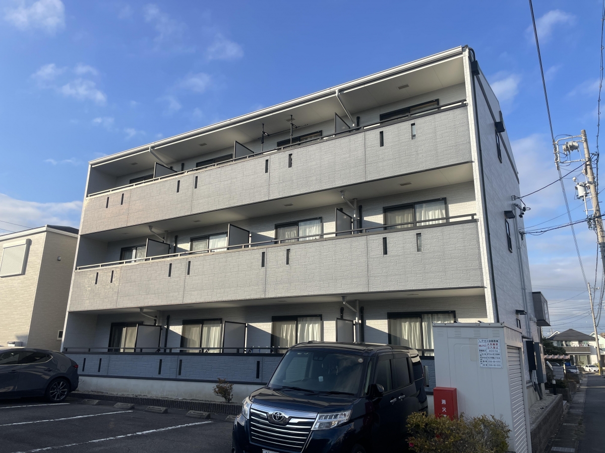 東浦町石浜中央【売賃貸アパート】出ました！！！